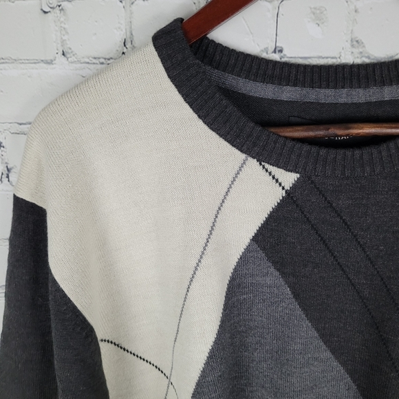TRICOTS ST RAPHAEL | argyle crewneck long sleeve sweater - Picture 3 of 10